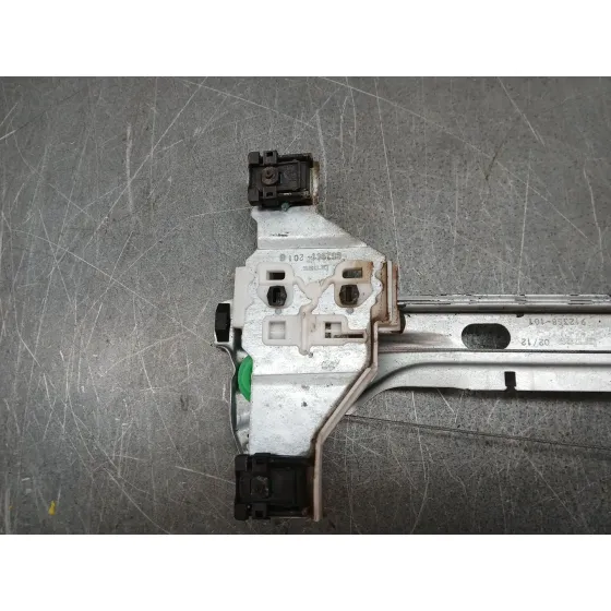 Elevalunas Trasero Izquierdo para Peugeot 5008 (0U_, 0E_)