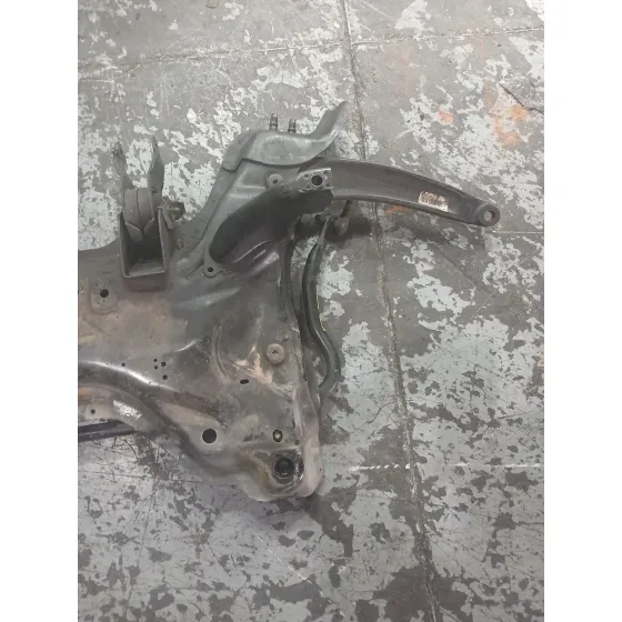 Puente Delantero para Peugeot 5008 (0U_, 0E_)