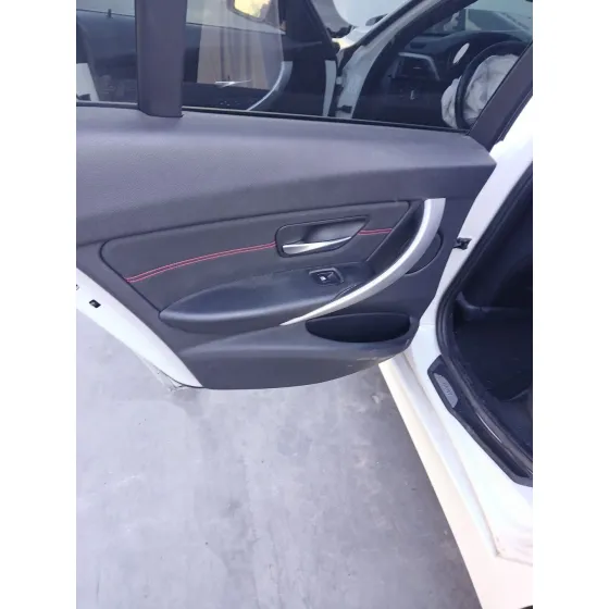 Guarnecido Puerta Trasera Izquierda para Bmw 3 Touring (F31)