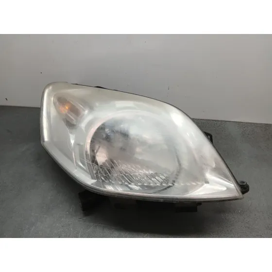 Faro Derecho para Fiat Fiorino Furgoneta/Monovolumen (225_)
