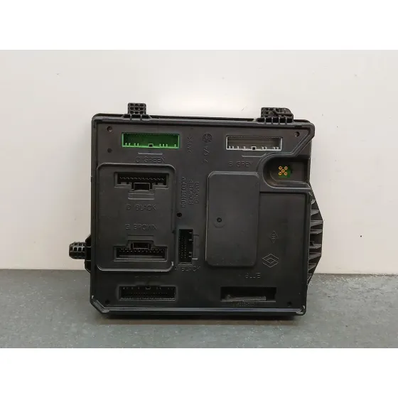 Caja Reles / Fusibles para Renault Scenic Iii