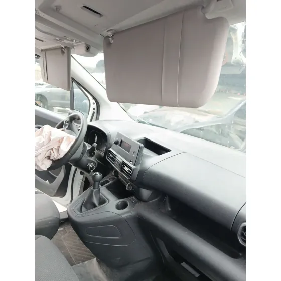 Parasol Derecho para Opel Combo E Tour / Life (K9)