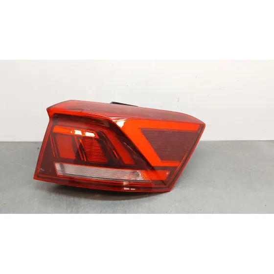 Piloto Trasero Derecho para Volkswagen T-Roc (A11, D11)