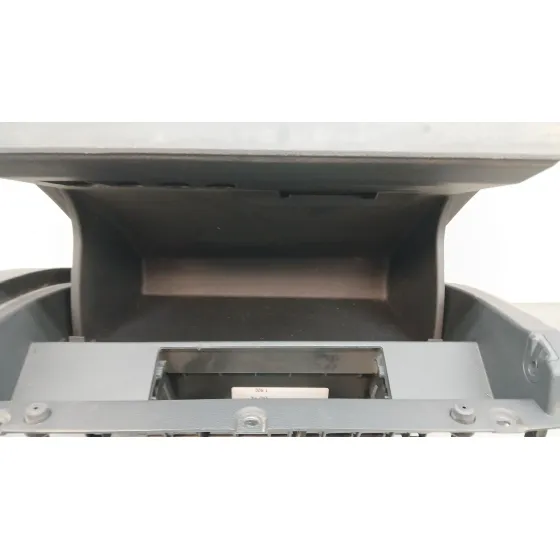 Guantera para Volkswagen T-Roc (A11, D11)