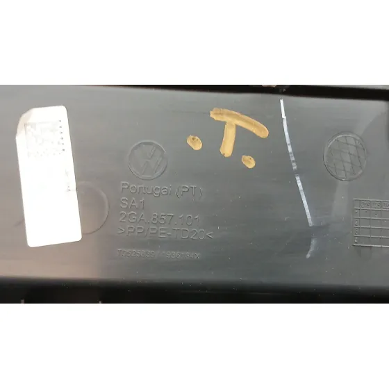 Guantera para Volkswagen T-Roc (A11, D11)