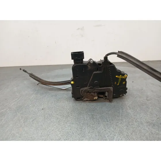 Cerradura Puerta Delantera Izquierda para Peugeot Boxer Caja Cerrada (Bat. 3450) (333)