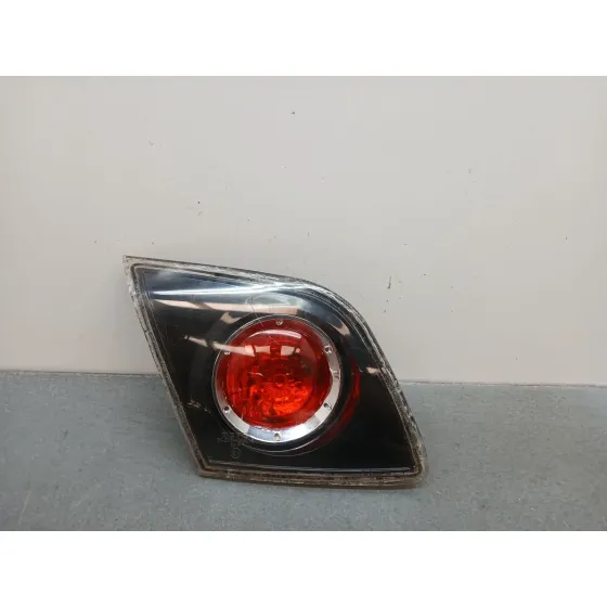 Piloto Trasero Izquierdo Interior para Mazda 3 (Bk)