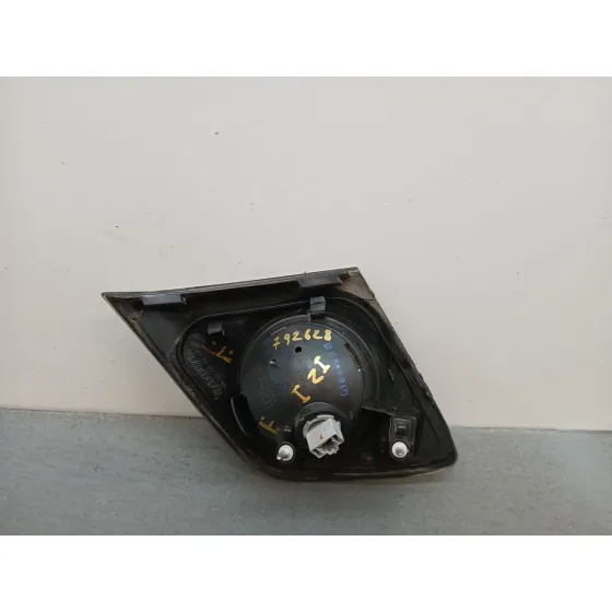 Piloto Trasero Izquierdo Interior para Mazda 3 (Bk)