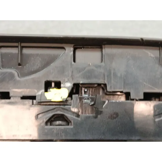 Mando Elevalunas Delantero Izquierdo para Renault Megane E-Tech Suv