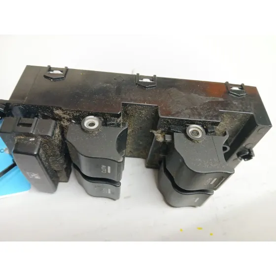 Mando Elevalunas Delantero Izquierdo para Hyundai I40 I (Vf)