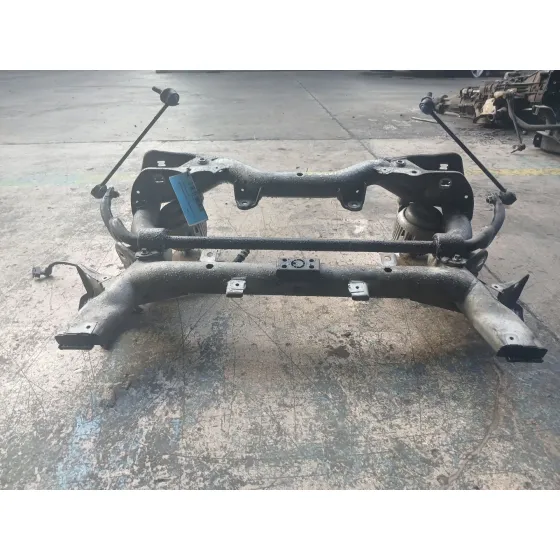 Puente Delantero para Mercedes-Benz Clase C (W204) Berlina