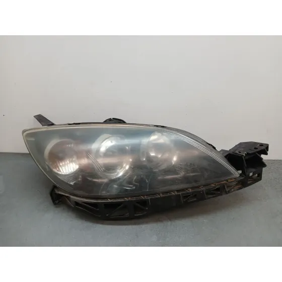 Faro Derecho para Mazda 3 (Bk)