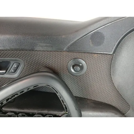 Guarnecido Puerta Delantera Izquierda para Volkswagen Scirocco Iii (137, 138)