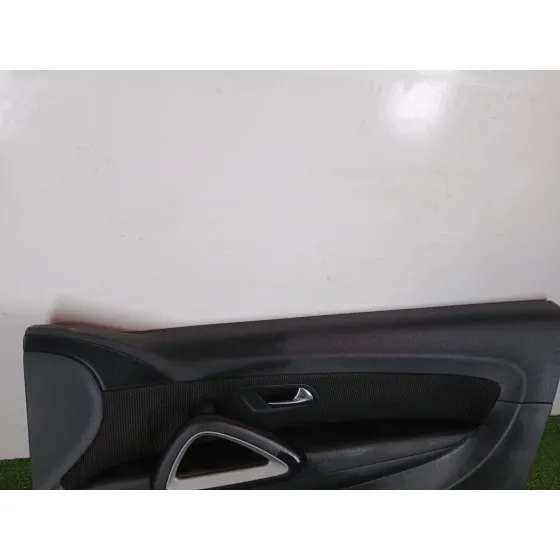 Guarnecido Puerta Delantera Derecha para Volkswagen Scirocco Iii (137, 138)