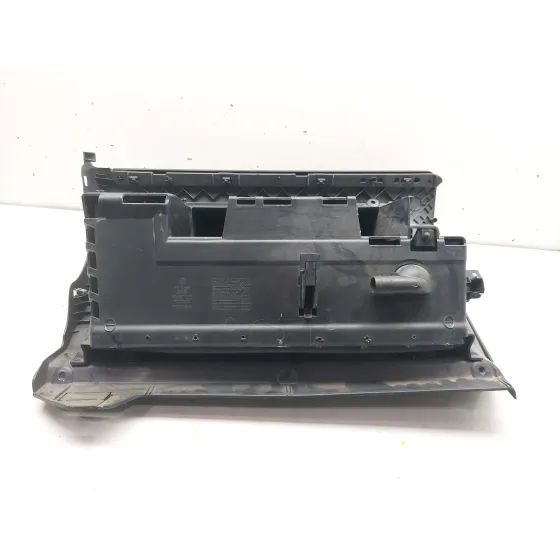 Guantera para Volkswagen Scirocco Iii (137, 138)