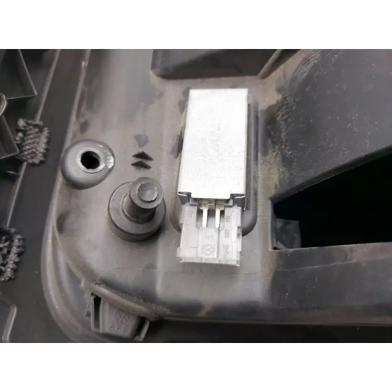 Guantera para Volkswagen Scirocco Iii (137, 138)