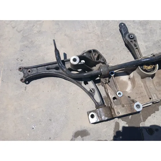 Puente Delantero para Volkswagen Scirocco Iii (137, 138)