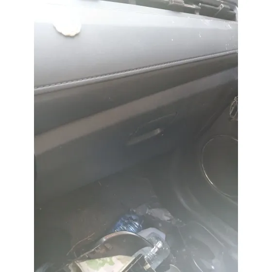 Guantera para Honda Hr-V (Ru)