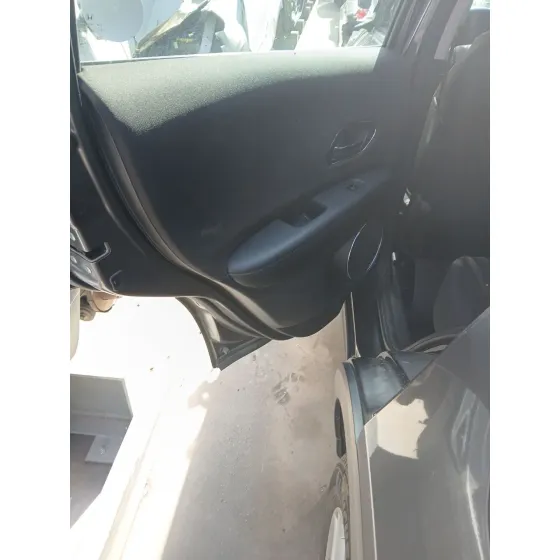 Guarnecido Puerta Trasera Izquierda para Honda Hr-V (Ru)