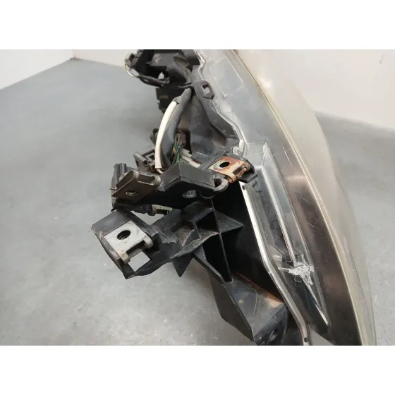 Faro Izquierdo para Mazda 6 Sedan (Gh)