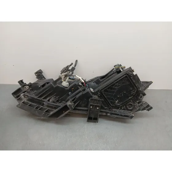 Faro Derecho para Mazda 6 Sedan (Gh)