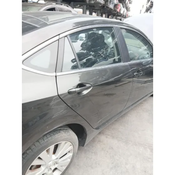 Puerta Trasera Derecha para Mazda 6 Sedan (Gh)
