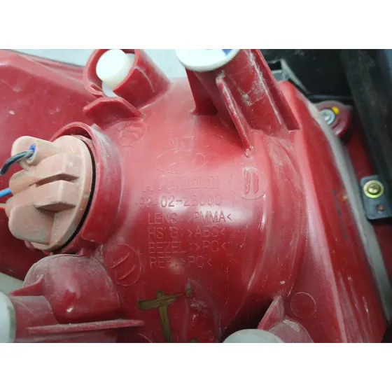 Piloto Trasero Derecho para Hyundai Santa Fe Ii (Cm)