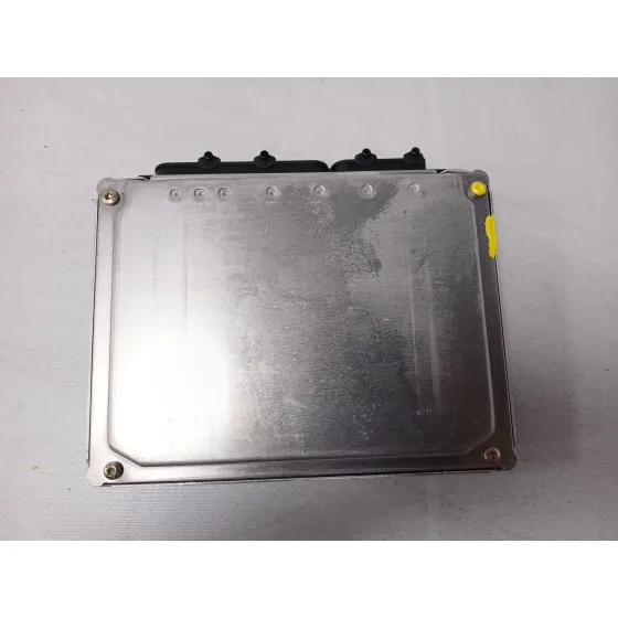 Centralita Motor Uce para Volkswagen Passat B5 (3B2)