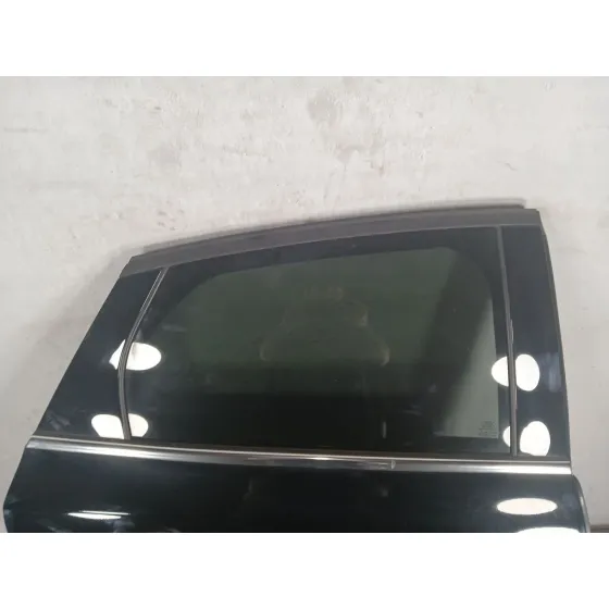 Puerta Trasera Derecha para Ford Focus Lim.