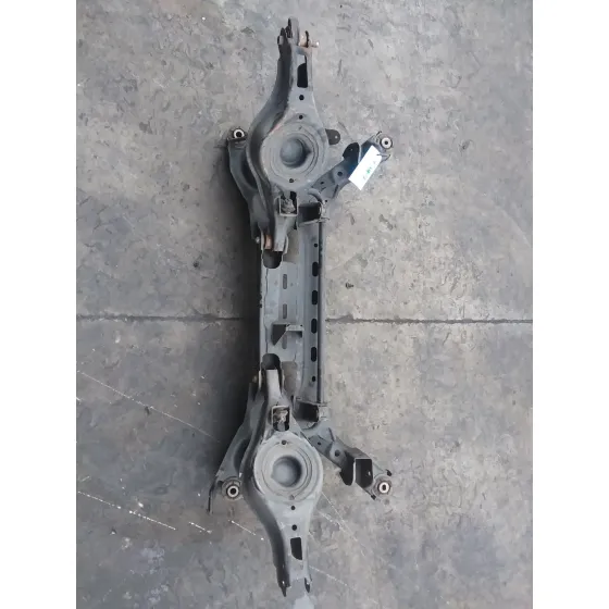 Puente Trasero para Mazda 6 Lim. (Gh)