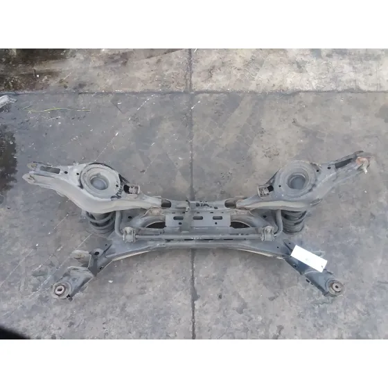 Puente Trasero para Mazda 6 Lim. (Gh)