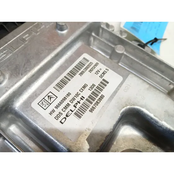 Centralita Motor Uce para Peugeot 3008