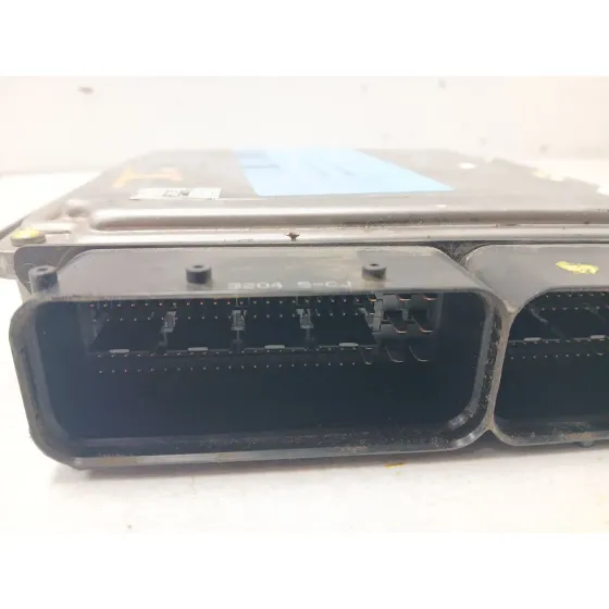 Centralita Motor Uce para Opel Astra J Sports Tourer (P10)