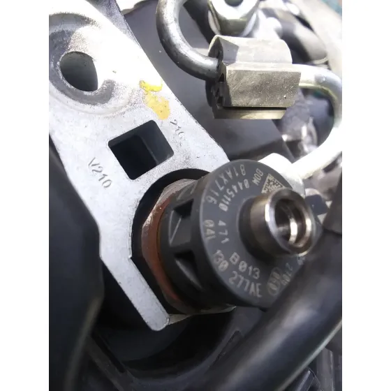Inyector para Audi A5 (8T3)