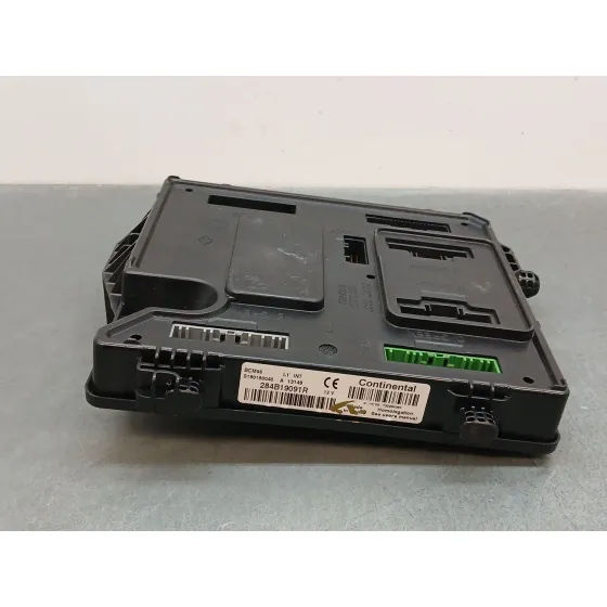 Caja Reles / Fusibles para Renault Megane Iii Berlina 5 P