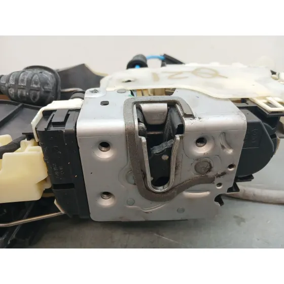 Cerradura Puerta Delantera Izquierda para Mercedes-Benz Clase E (W212) Lim.