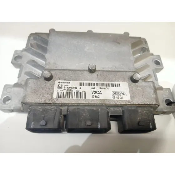 Centralita Motor Uce para Ford Fiesta (Cb1)