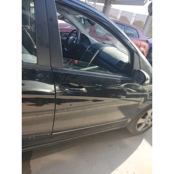Puerta Delantera Derecha para Mercedes-Benz Clase A (W169)