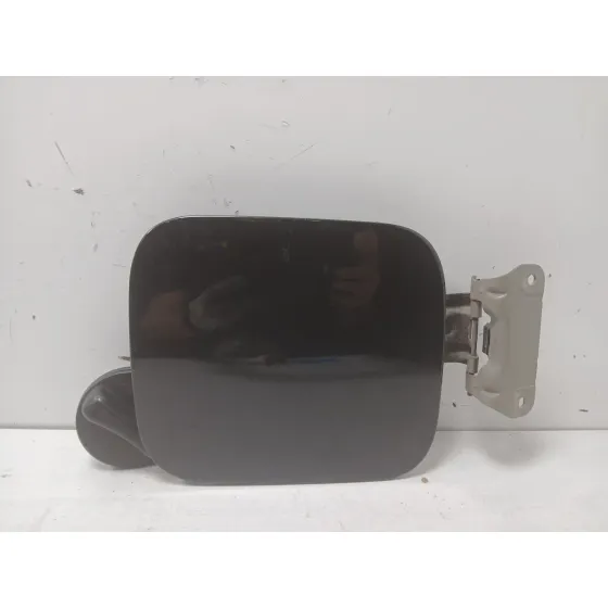 Tapa Exterior Combustible para Nissan Qashqai (J10)