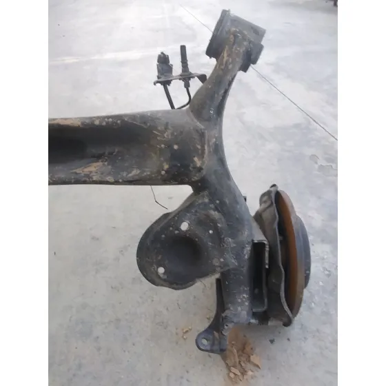 Puente Trasero para Nissan Qashqai Ii (J11, J11_)