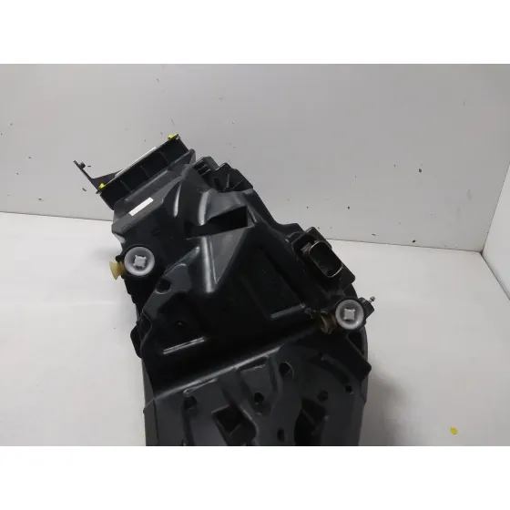 Faro Izquierdo para Ford Focus Iv Turnier (Hp)