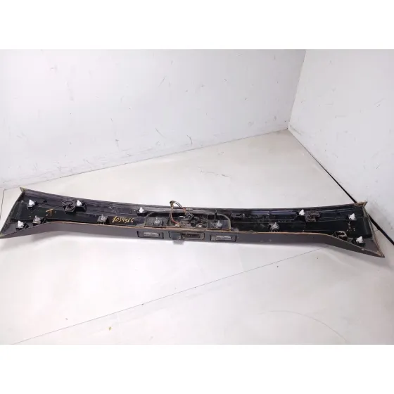 Piloto Trasero Central para Volkswagen T-Cross (C11, D31)