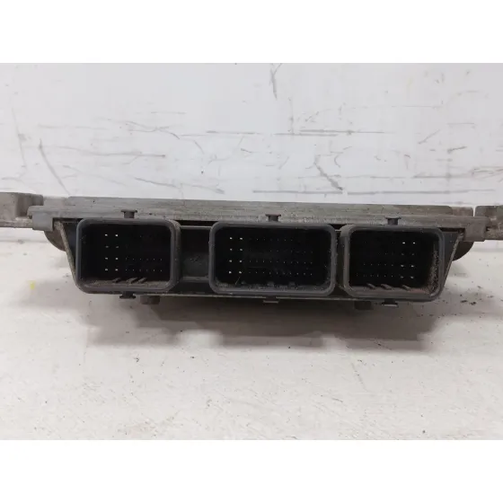 Centralita Motor Uce para Ford Fiesta Vi (Cb1, Ccn)