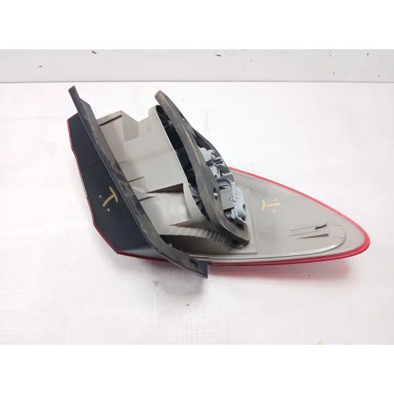 Piloto Trasero Derecho para Mercedes-Benz Clase B Sports Tourer (W246, W242)