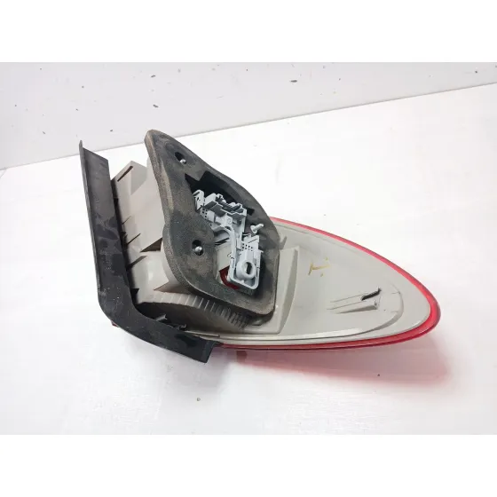 Piloto Trasero Derecho para Mercedes-Benz Clase B Sports Tourer (W246, W242)