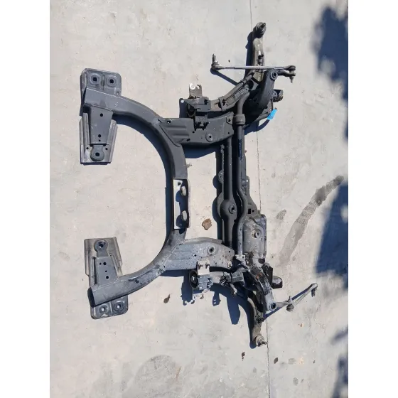Puente Delantero para Mercedes-Benz Clase B Sports Tourer (W246, W242)