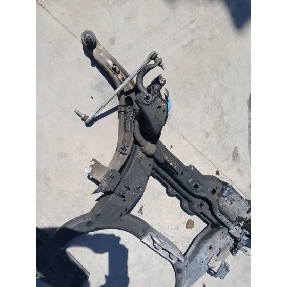 Puente Delantero para Mercedes-Benz Clase B Sports Tourer (W246, W242)