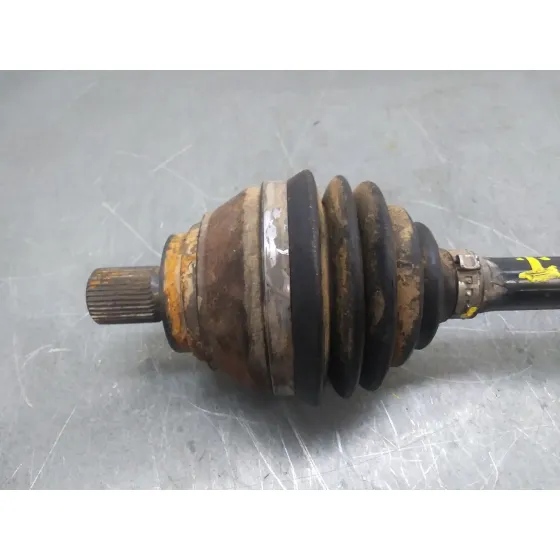 Transmision Delantera Izquierda para Volkswagen Tiguan (Ad1, Ax1)