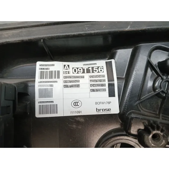 Elevalunas Delantero Derecho para Mercedes-Benz Clase A (W176)