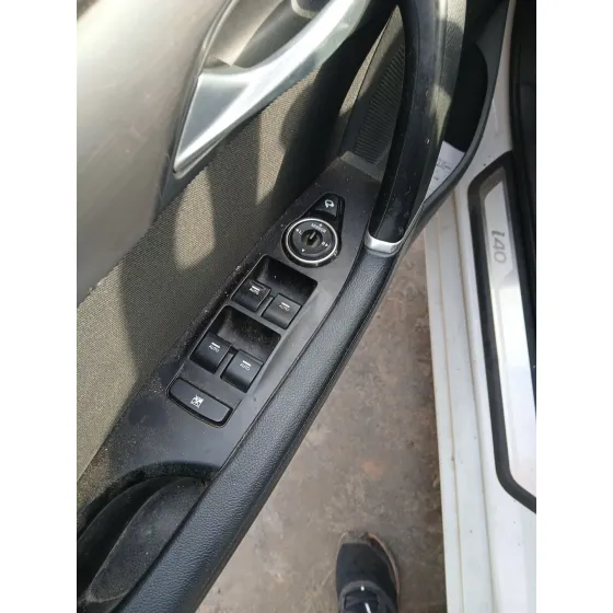 Mando Elevalunas Delantero Izquierdo para Hyundai I40 I (Vf)